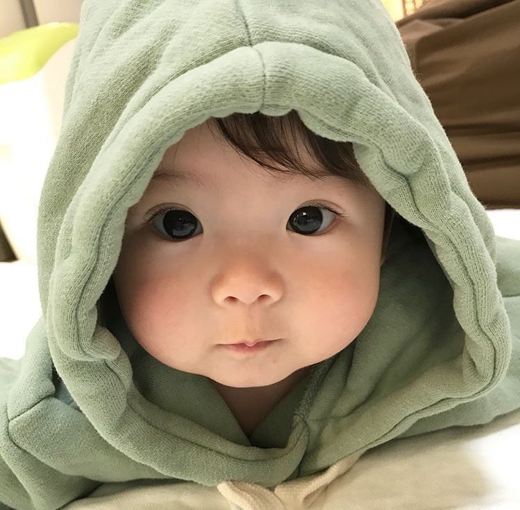 babysitting services in Singapore